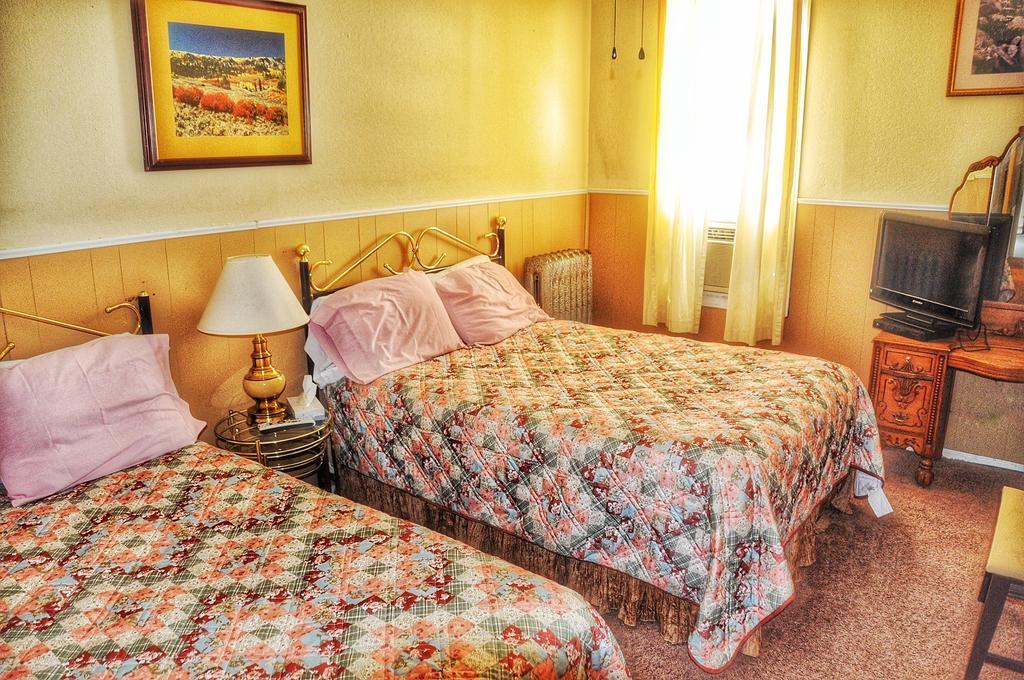La Plaza Historic Hotel & Restaurant Walsenburg Extérieur photo