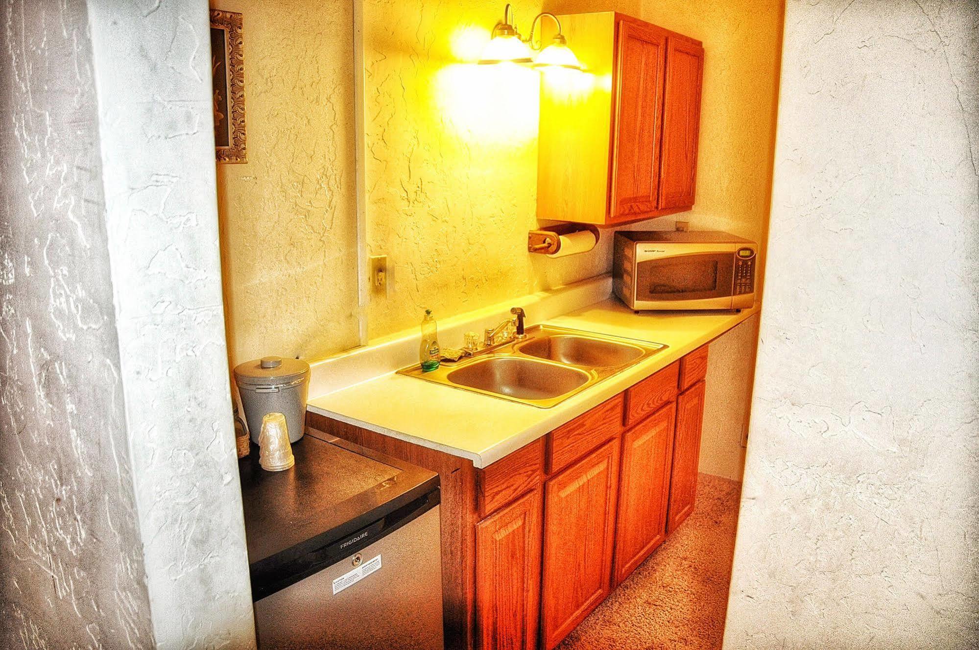 La Plaza Historic Hotel & Restaurant Walsenburg Extérieur photo